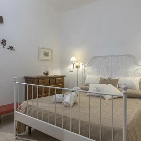 Il Villaggetto Alloggio per agriturismo Neviano